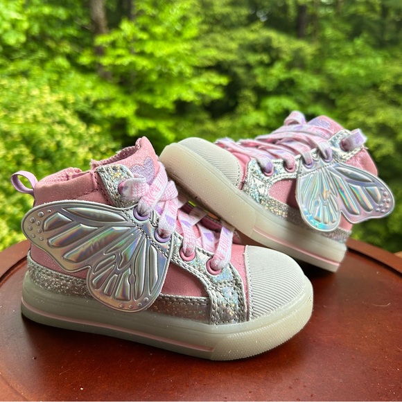 Other - Butterfly Wing Sneakers | Toddler Girl Size 7 | Pink Glitter High-Top Shoes 🦋
